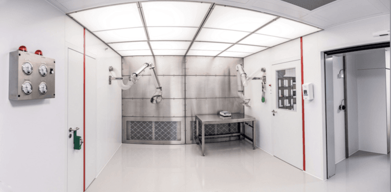 Punktutsug i laboratoriemiljö