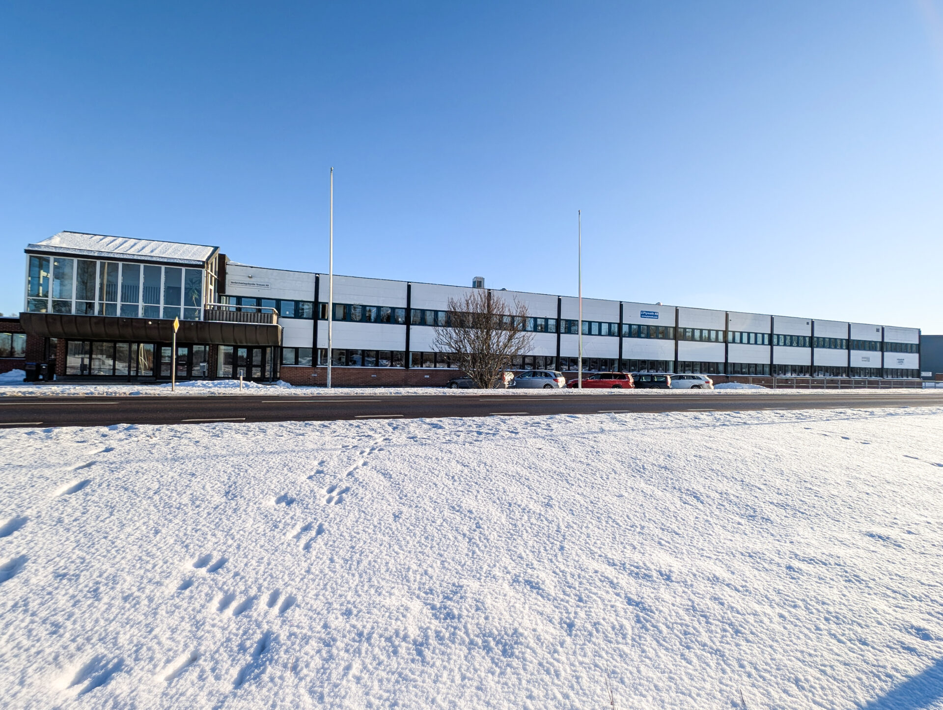 Plymoths fabrik Trayrd